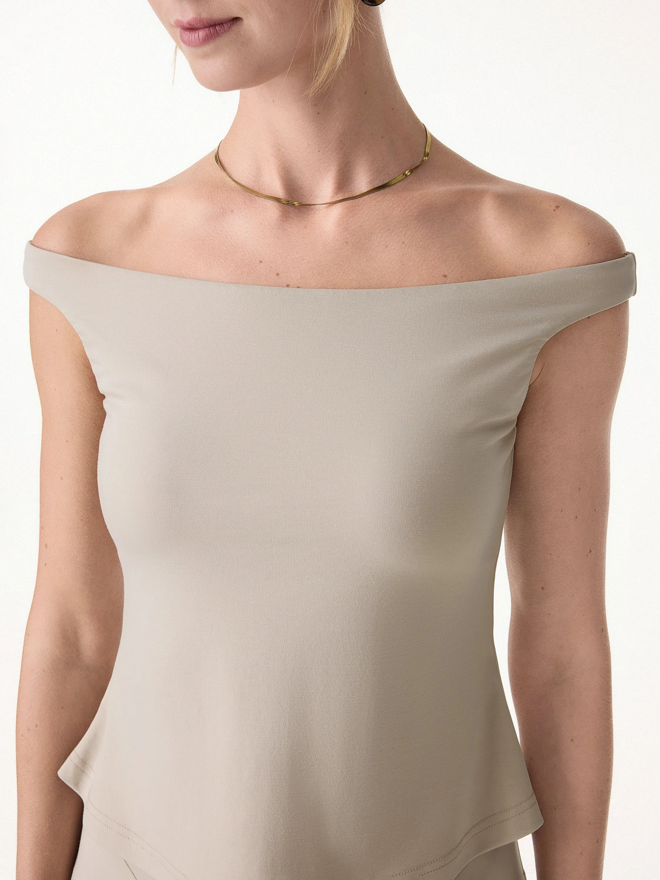 Non-Slip Off-Shoulder Slimming Bra Top sold by OGLmove product image thumbnail 4