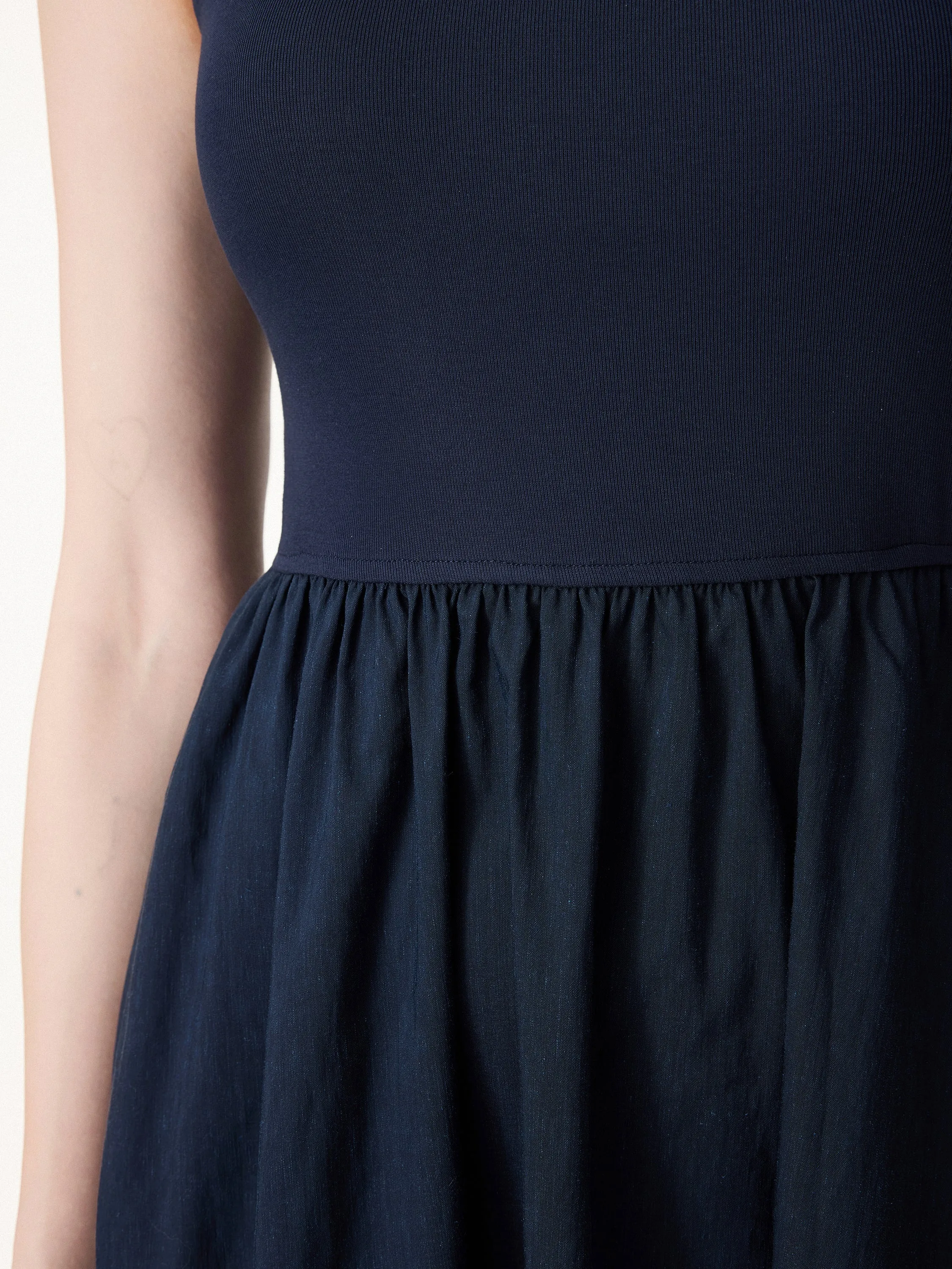 Cotton-Linen Blend Square Neck Fit-and-Flare Midi Bra Dress sold by OGLmove product image thumbnail 4