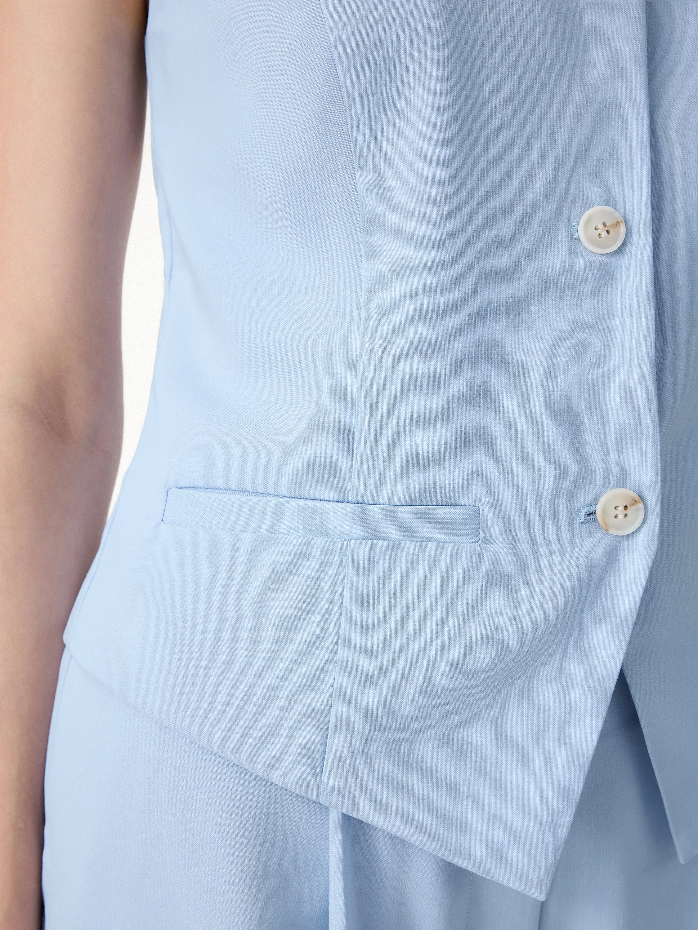 Wrinkle-Resistant Linen Summer Waistcoat with Pockets sold by OGLmove product image thumbnail 4