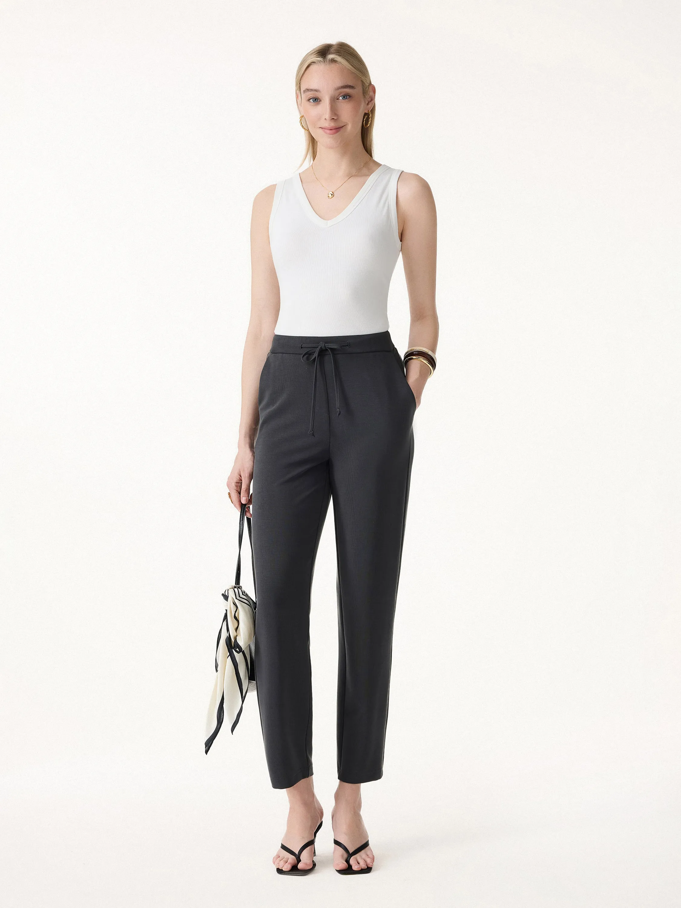 Sandwashed Mid Rise Cropped Tapered Travel Pant with Pockets sold by OGLmove product image thumbnail 2