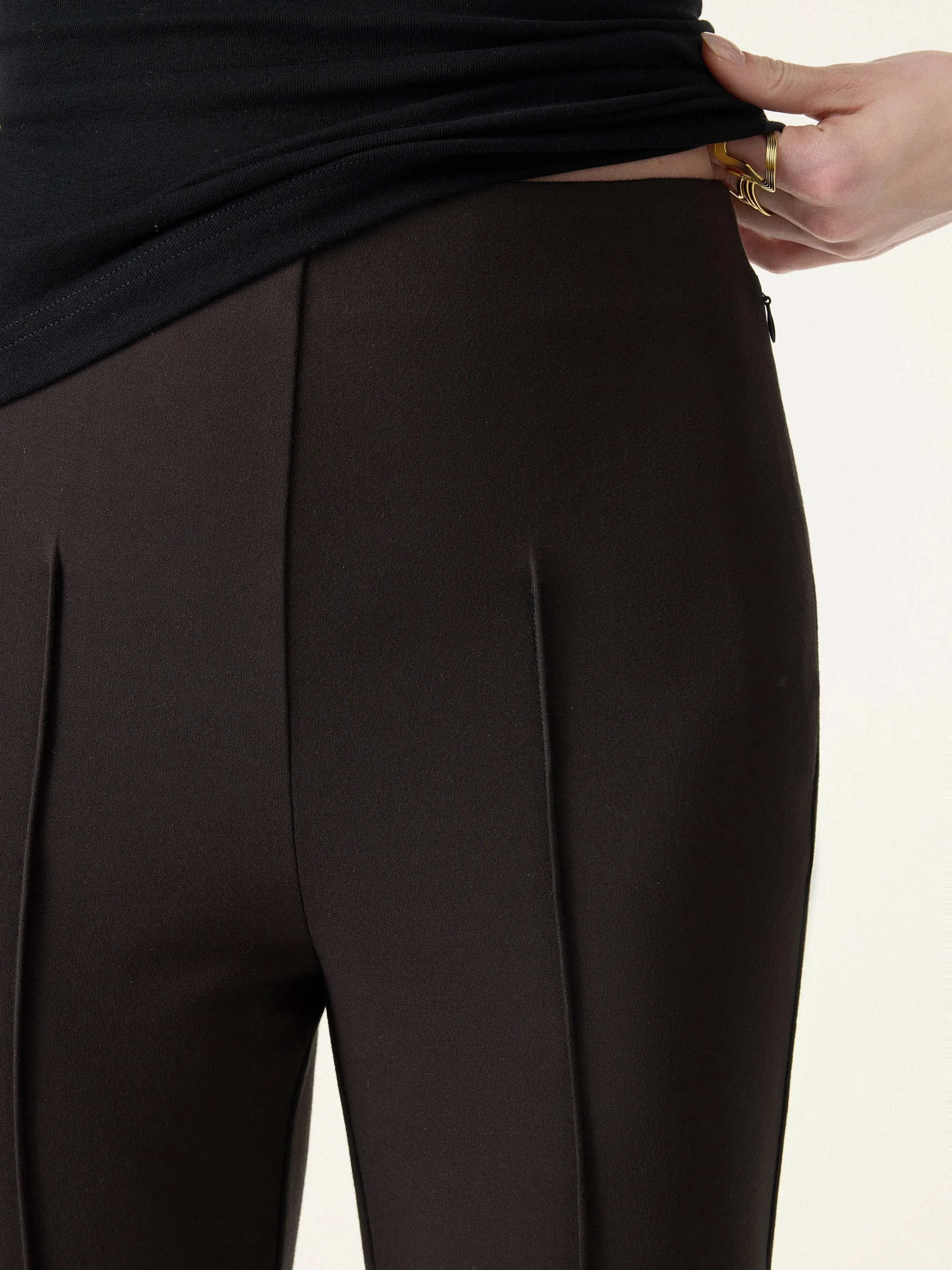 Wrinkle-Resistant High Rise Cropped Flare Leg Travel Pant sold by OGLmove product image thumbnail 4