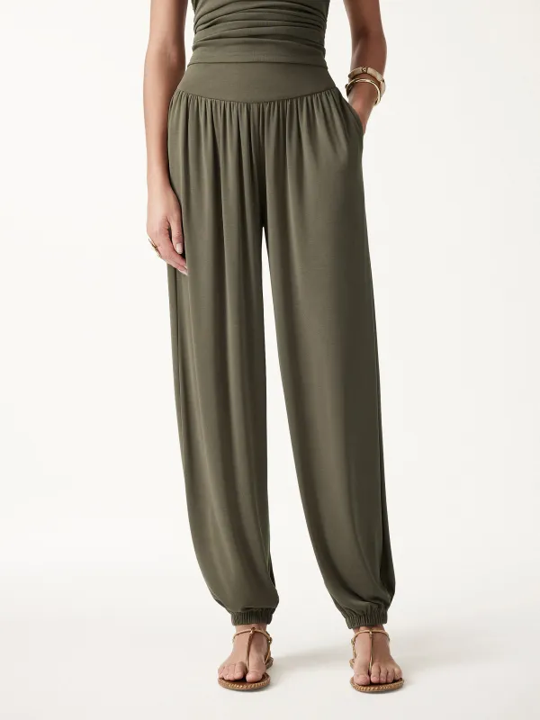 Sandwashed Modal Ultra-Soft High Rise Balloon Pants with Pockets made by OGLmove