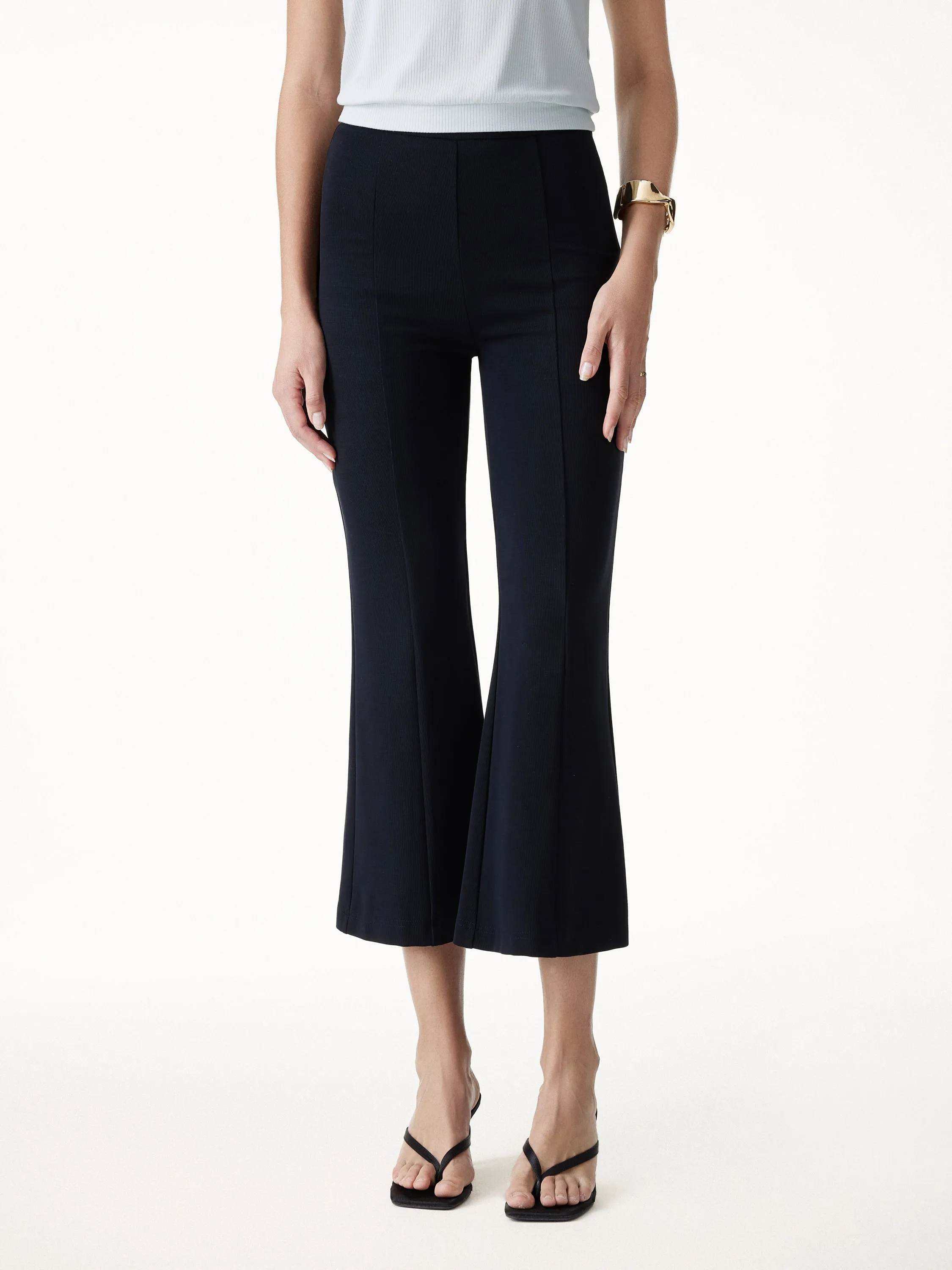 Sandwashed High Rise Cropped Flared Pants with Pockets sold by OGLmove product image thumbnail 5