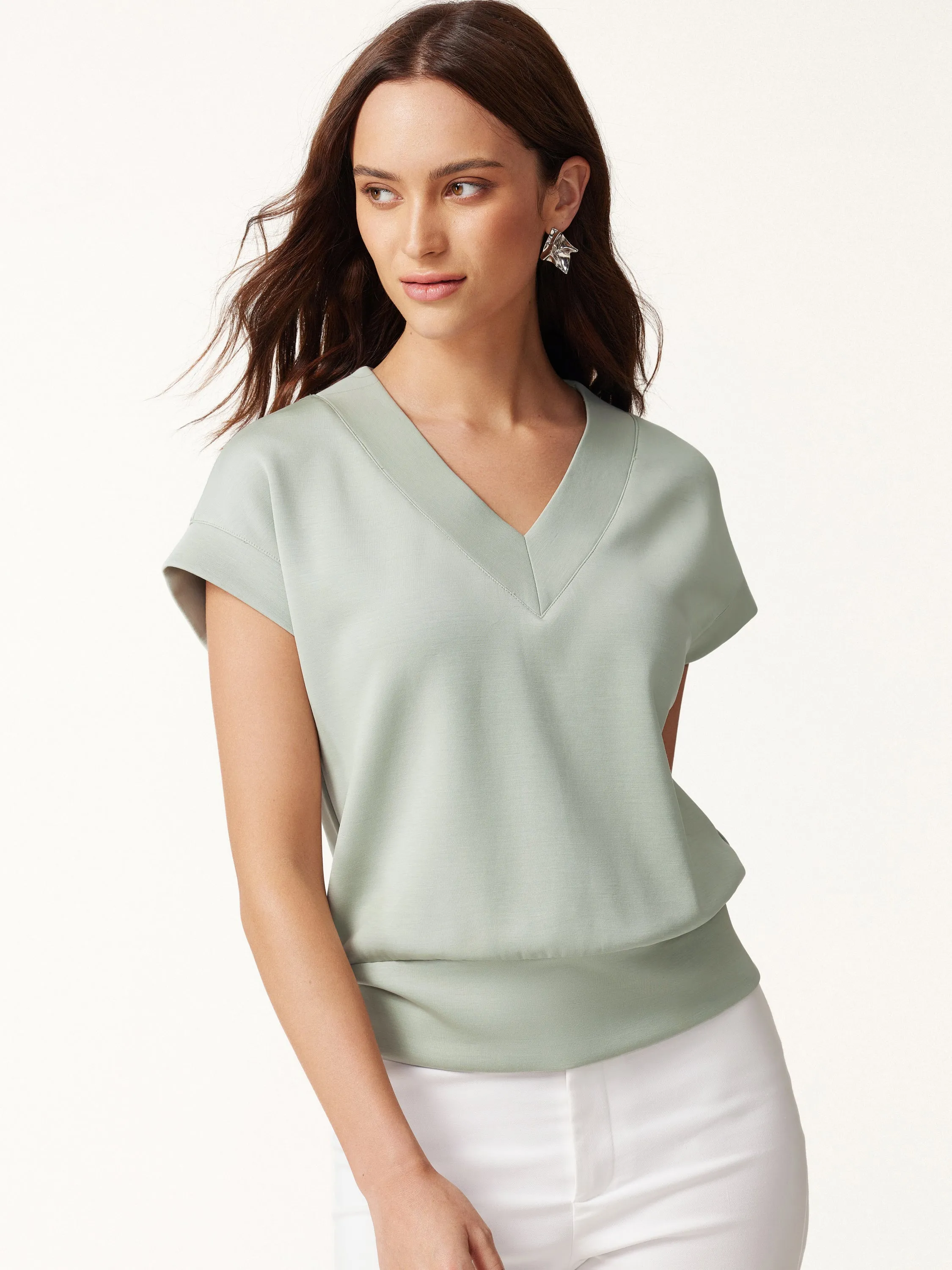 Lyocell Spacer Knit V-Neck Short Sleeve Banded Hem Top sold by OGLmove product image thumbnail 3