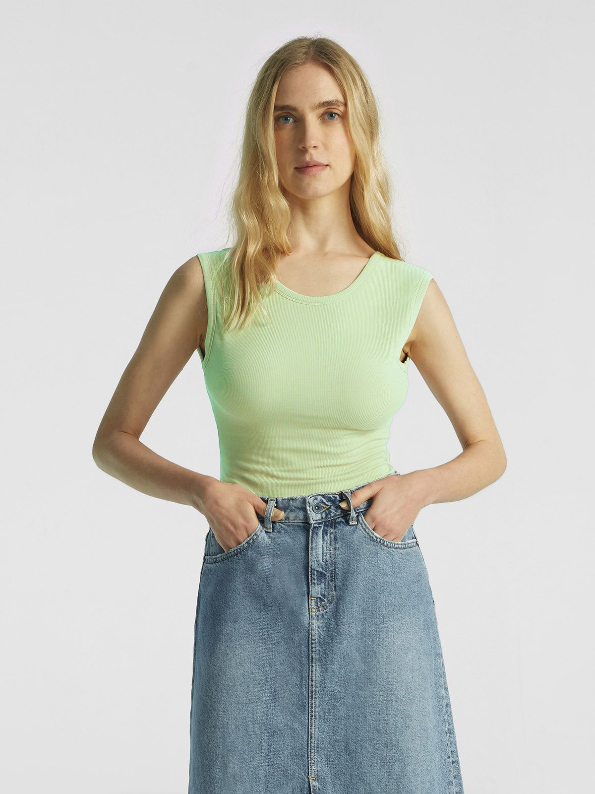 Cooling Rib Low-Back Brami Tank sold by ogl move product image thumbnail 5