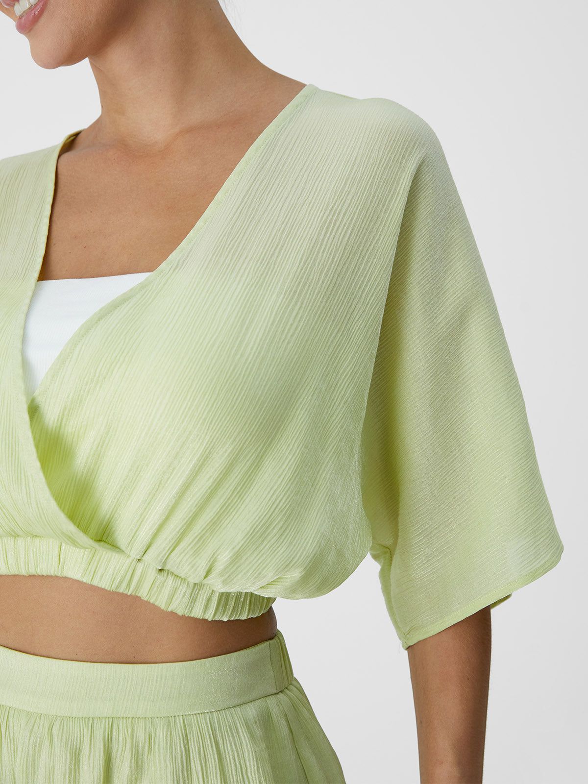 Silk-Like Pull Over Kimono Crop Top sold by ogl move product image thumbnail 5