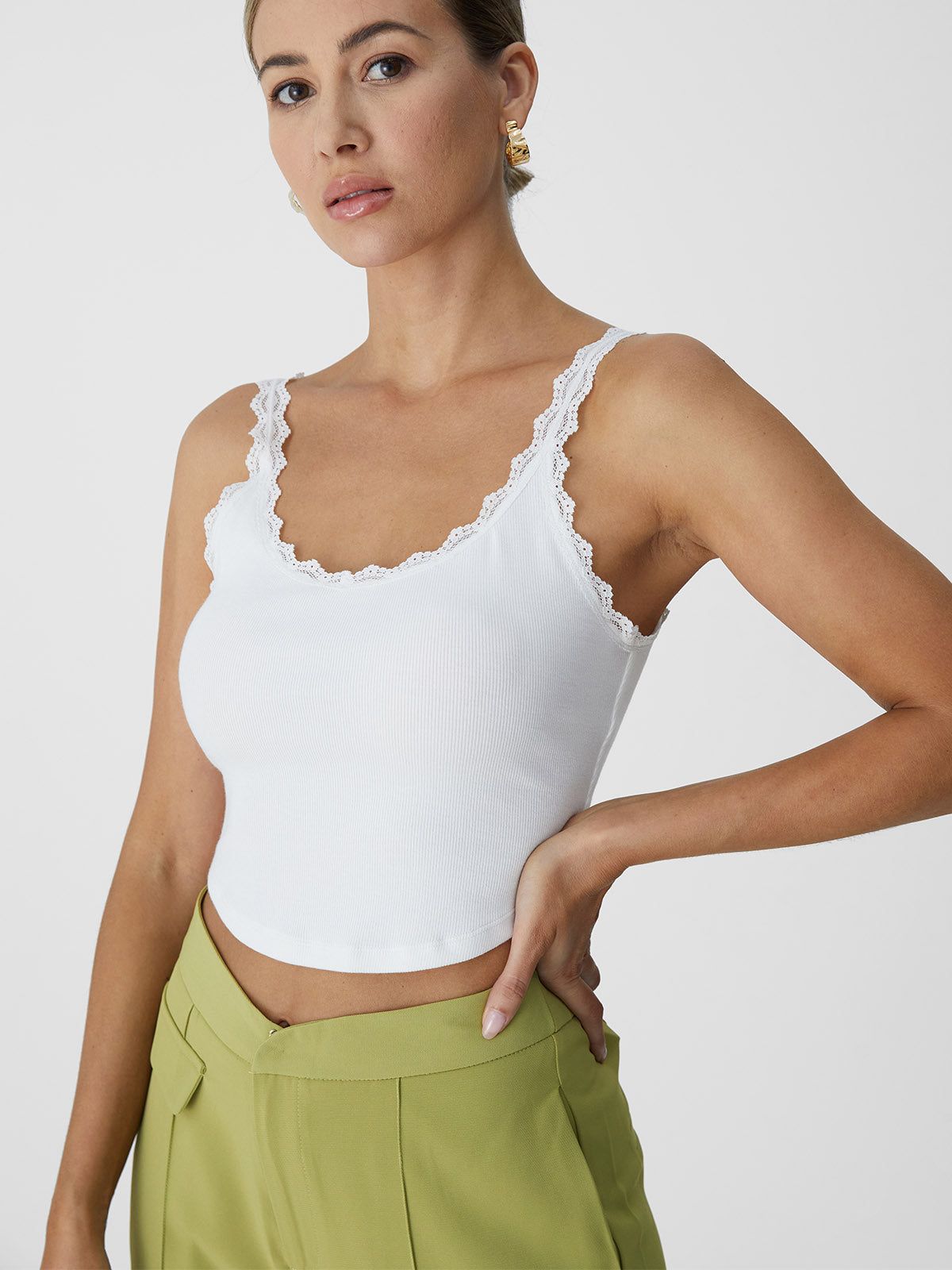 Plantive™ Wood Cellulose Scallop Trim Tank sold by ogl move product image thumbnail 17