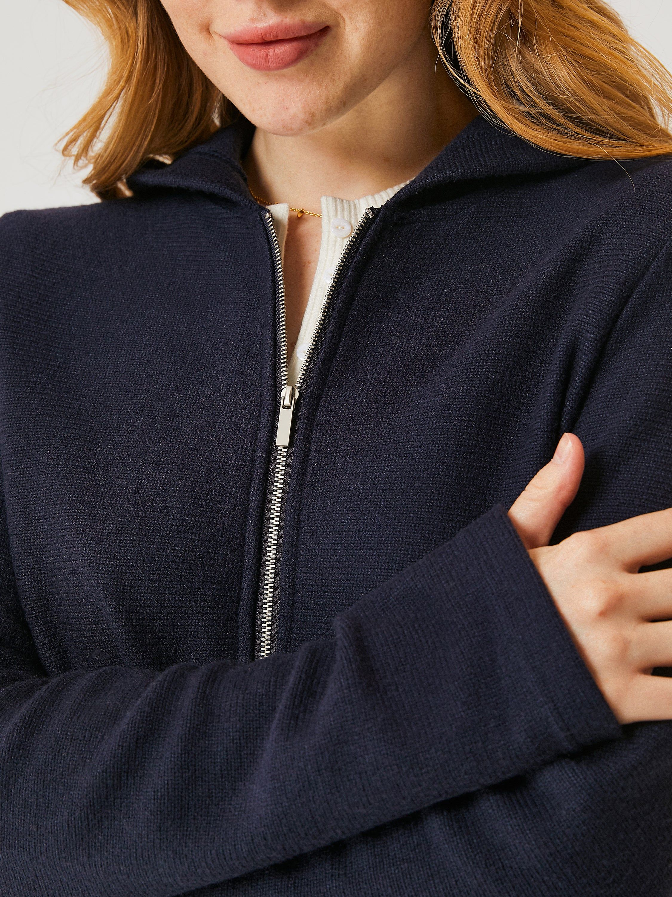 SoftWool Cropped Zip-Up Hooded Jacket sold by ogl move product image thumbnail 5