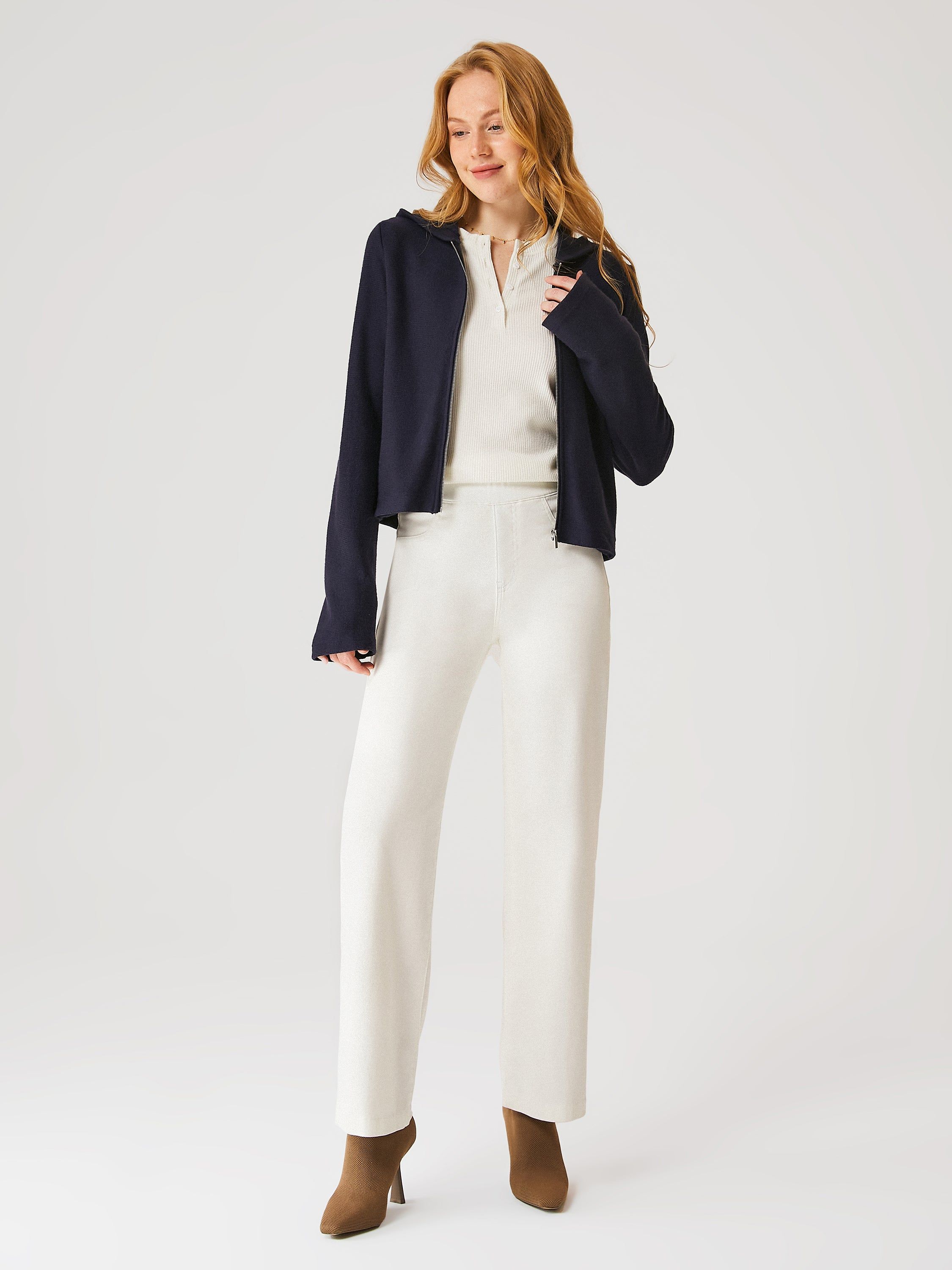 SoftWool Cropped Zip-Up Hooded Jacket sold by ogl move product image thumbnail 3