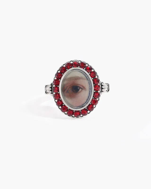 Lovers Eye Ring sold by en route