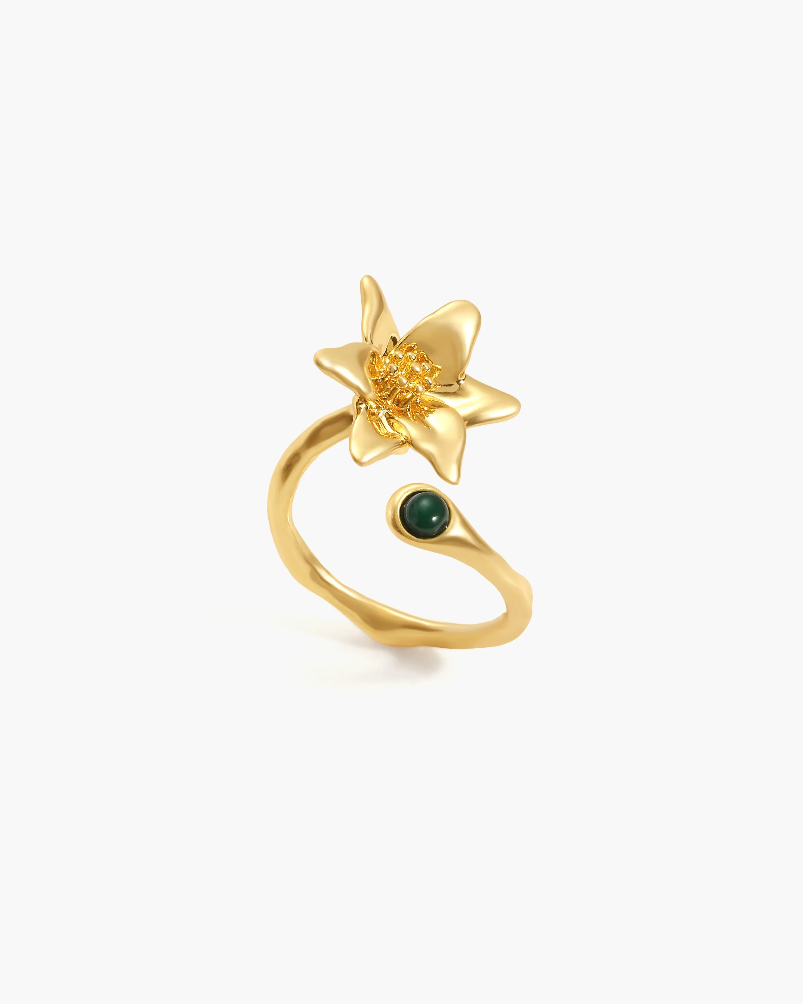 Lily Ring in Gold sold by en route