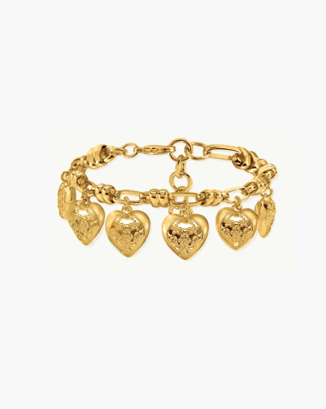 Heart Club Bracelet sold by en route