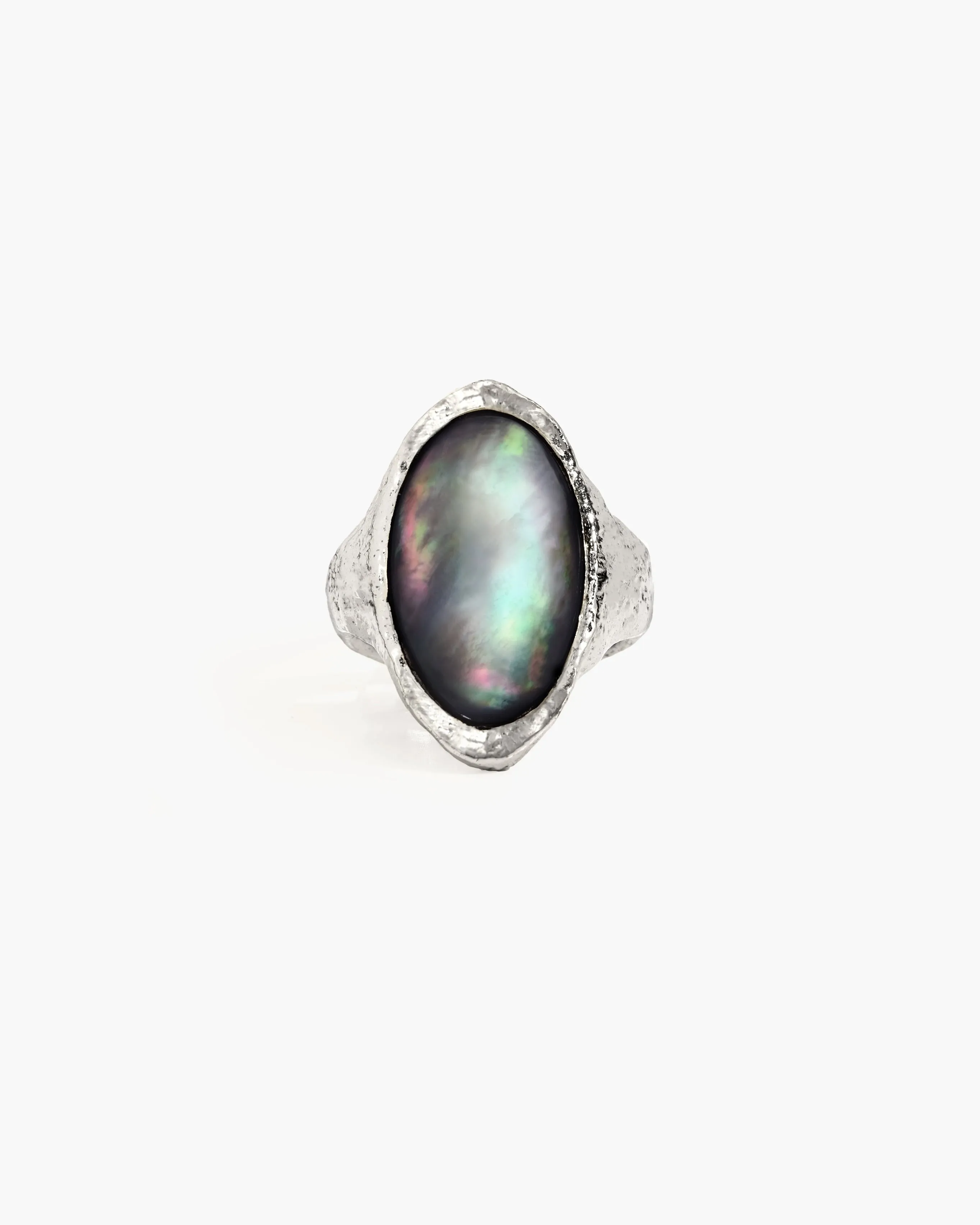 Midnight Oval Shell Ring in Silver sold by en route
