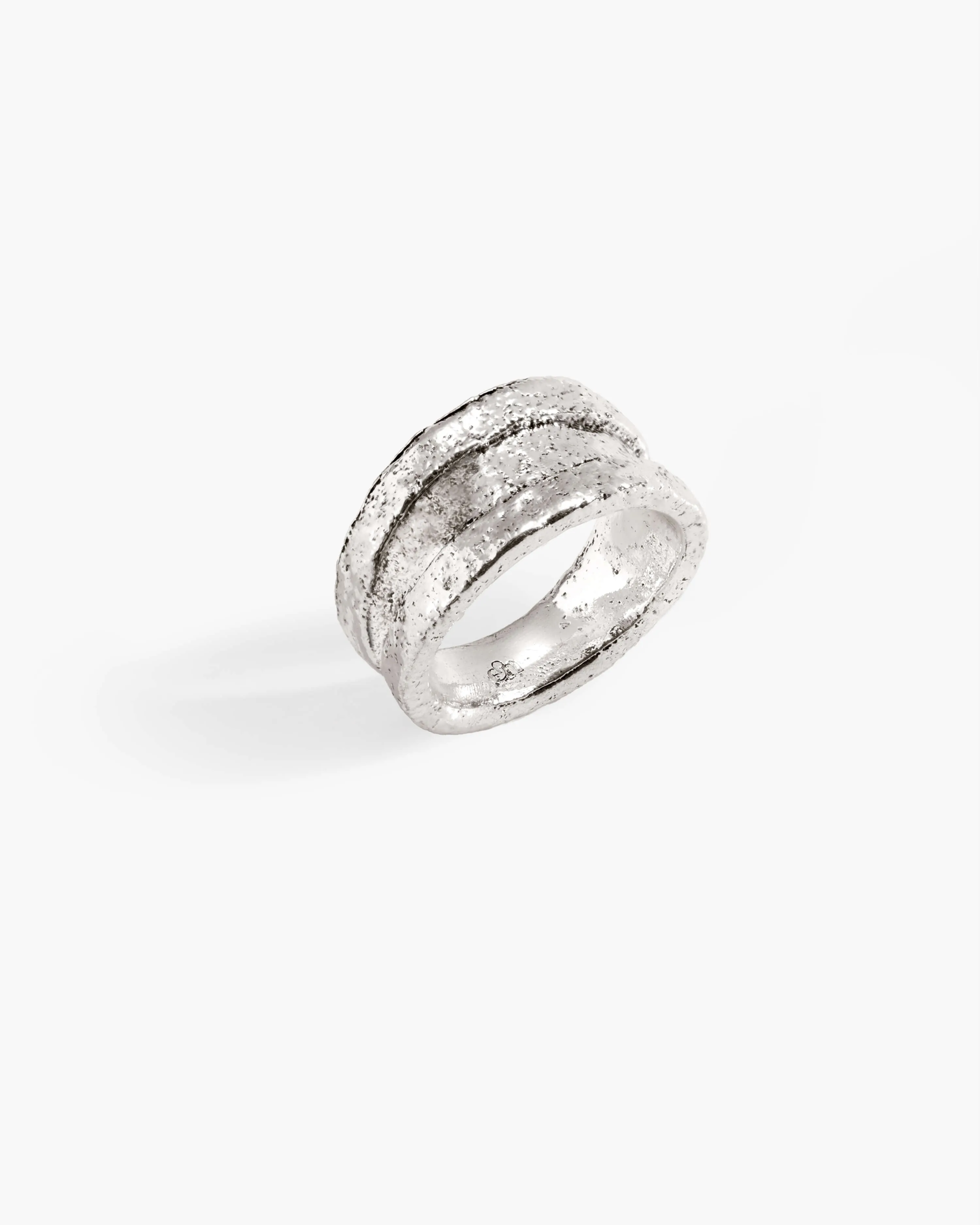 Terra Kiss Ring sold by en route product image thumbnail 3