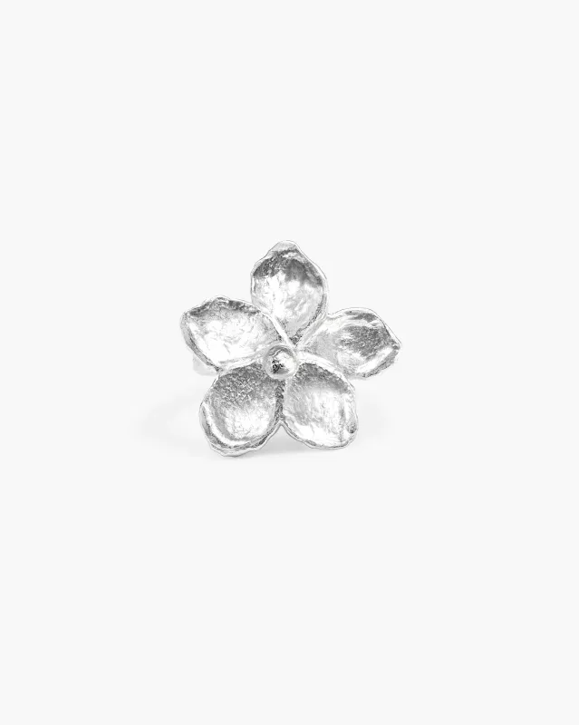 Textured Floral Ring in Silver sold by en route
