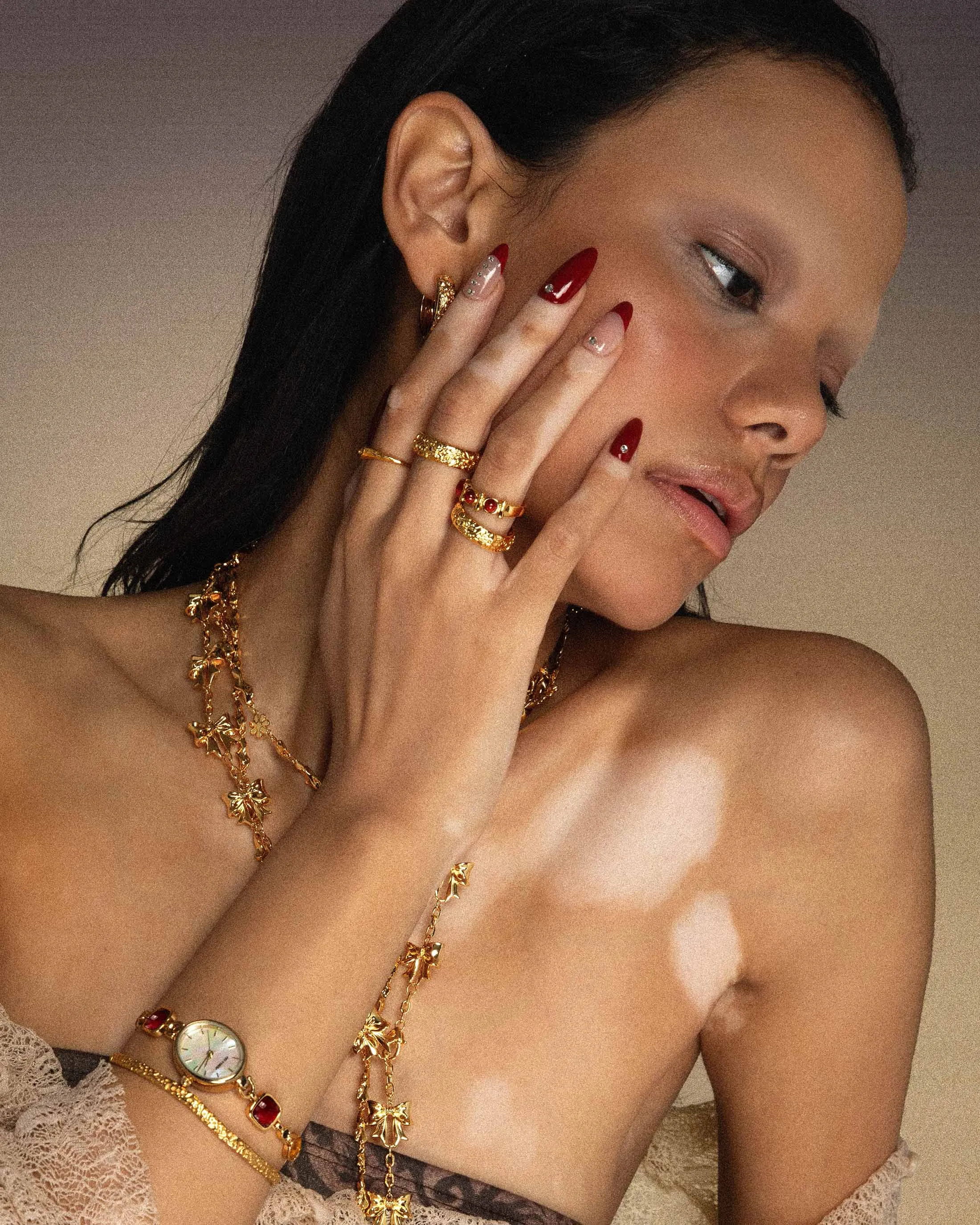 Serenade of Orchid Ring sold by en route product image thumbnail 4