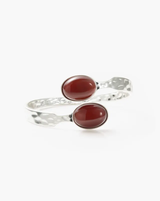 Honeymoon Bangle sold by en route