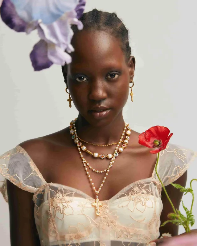 Daisy Pearl Necklace sold by En Route Jewelry