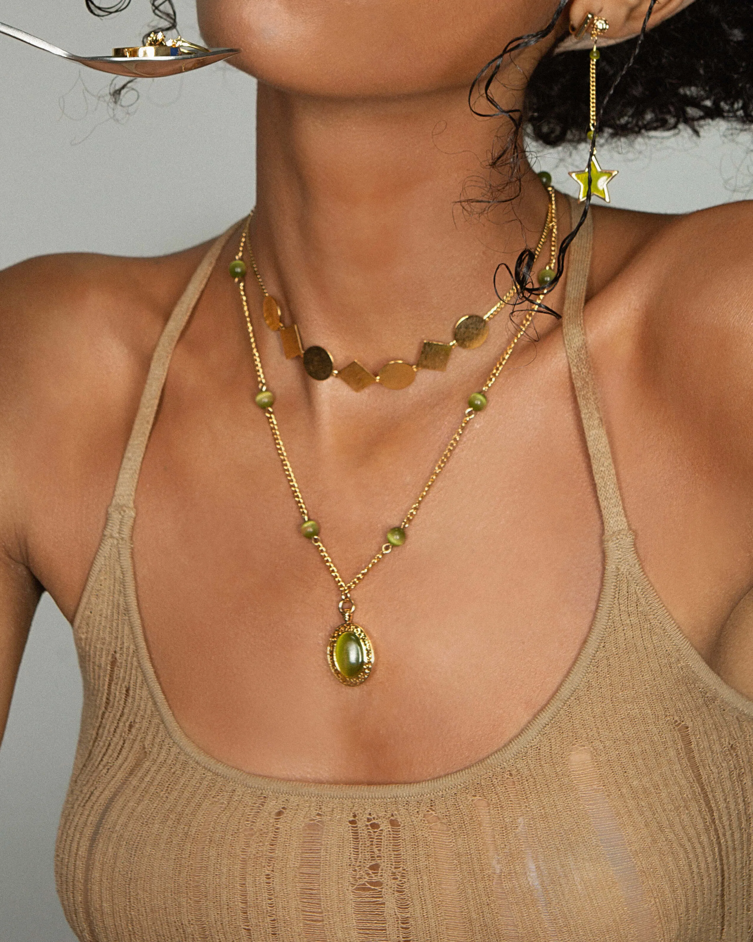 Linh Necklace sold by en route product image thumbnail 3