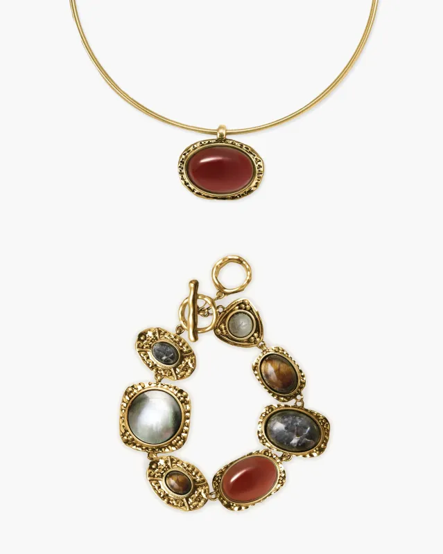 Venus Collar Necklace & Athena Bracelet Set in Gold made by En Route Jewelry