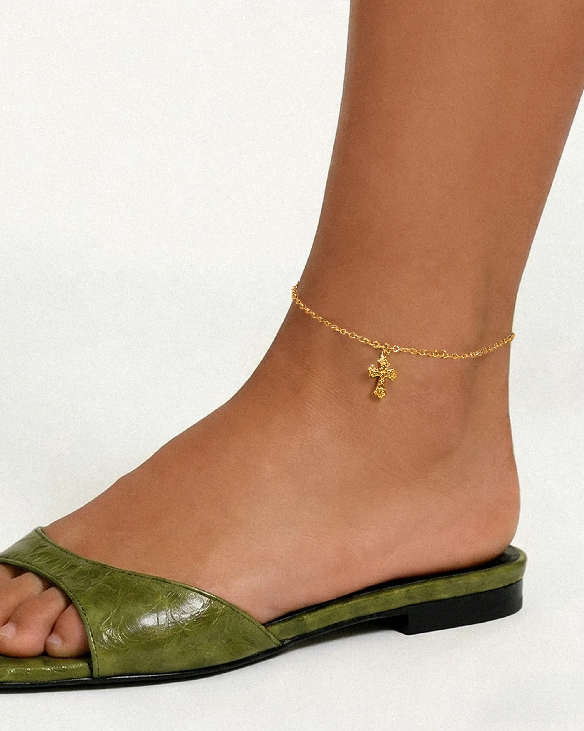 Relic Cross Charm Anklet in Gold sold by en route product image thumbnail 2