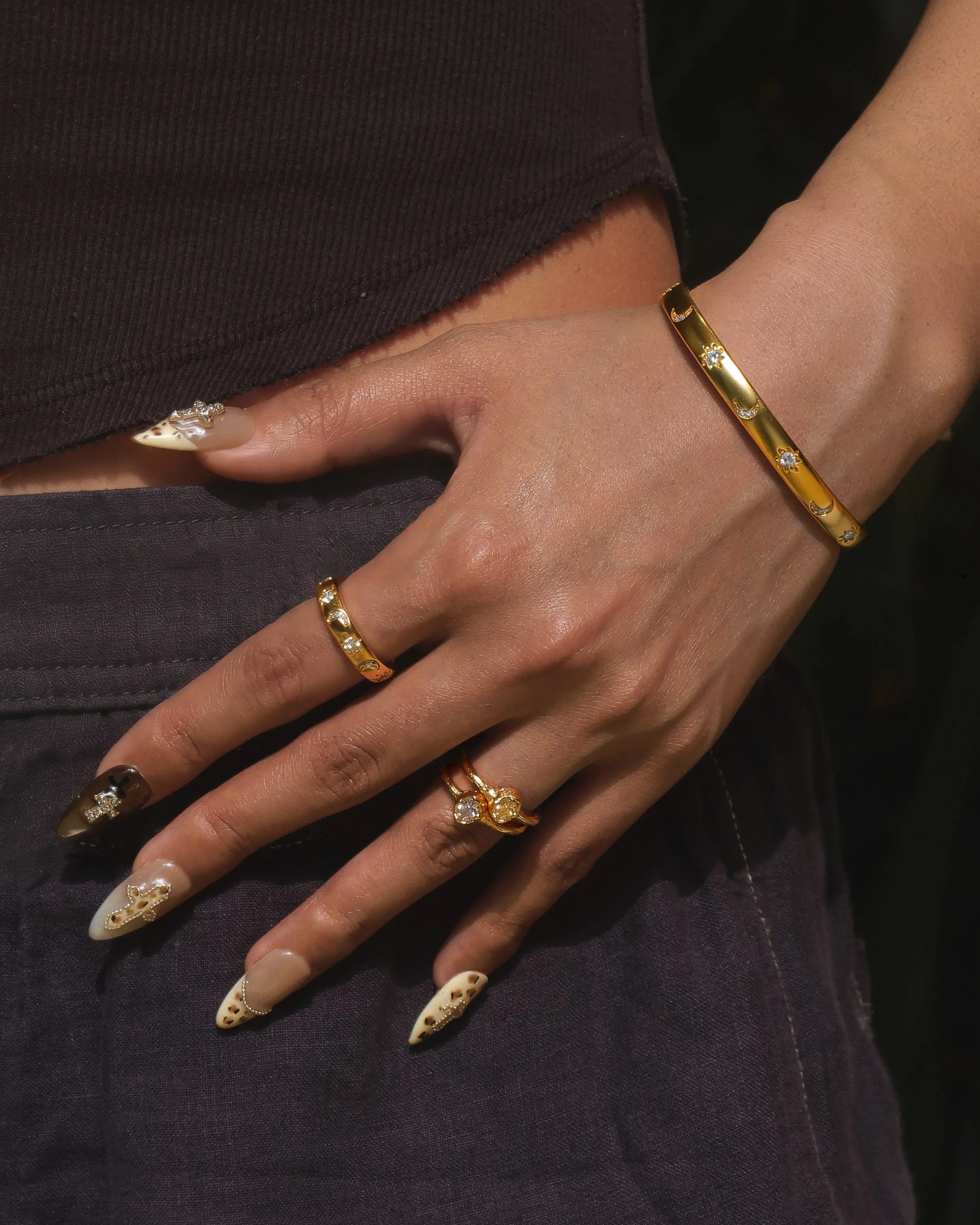 Birthstone Ring in Gold - November sold by en route product image thumbnail 2