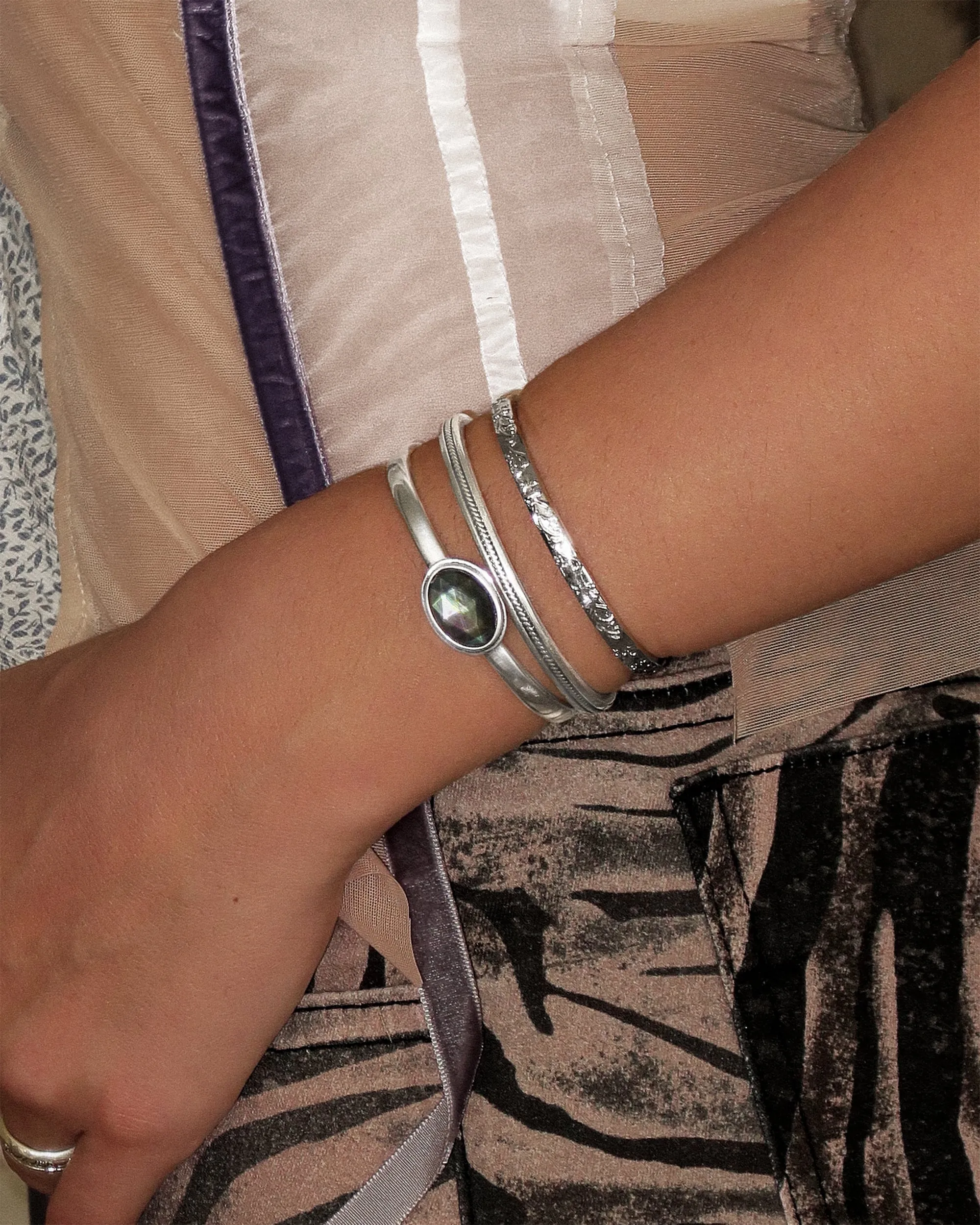 Neri Tahitian Mother of Pearl Bangle sold by en route product image thumbnail 2