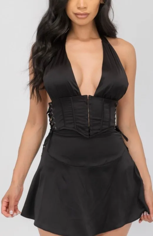 Mae Set sold by Avenie’s Boutique