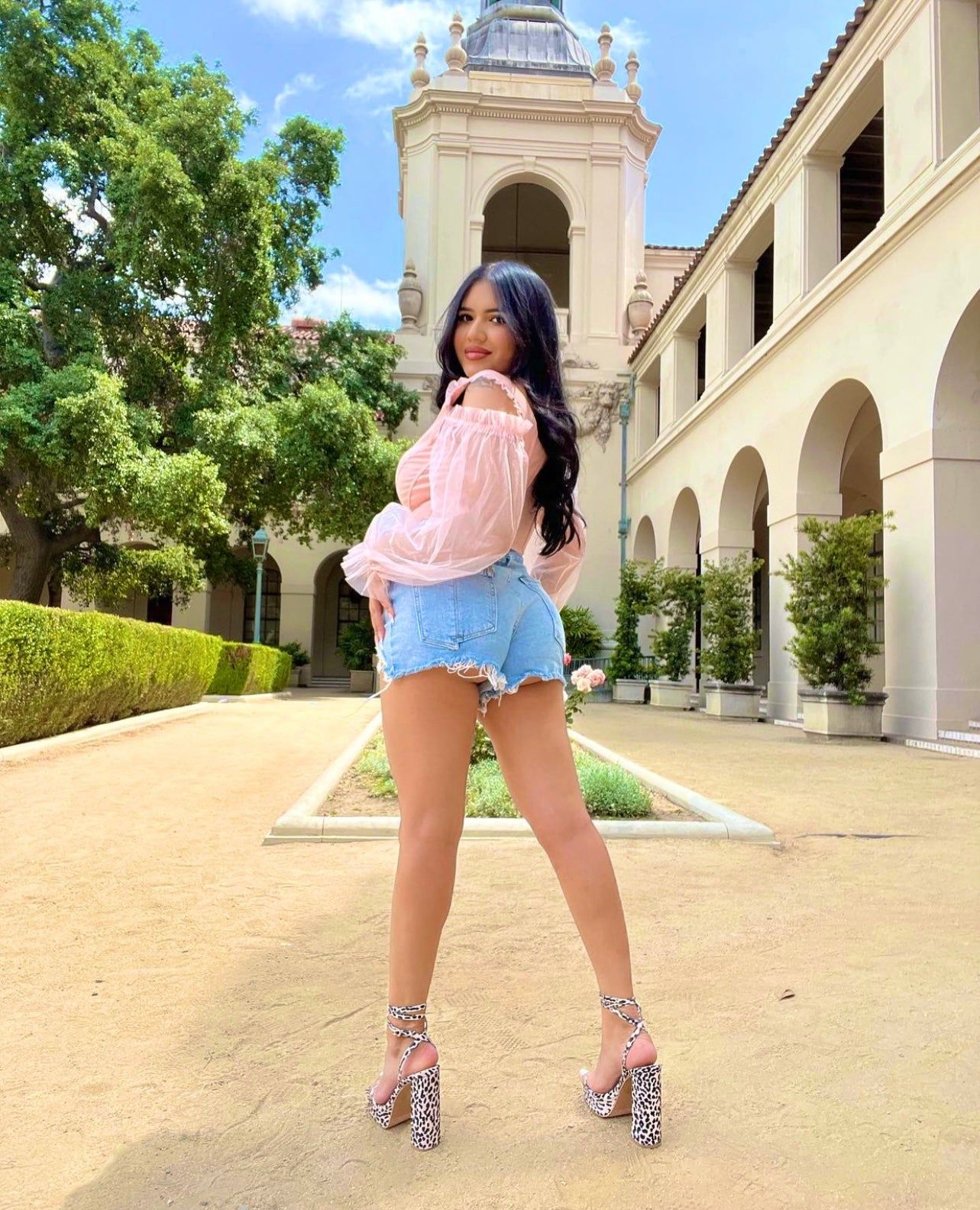 Rosario Top sold by Avenie’s Boutique product image thumbnail 2