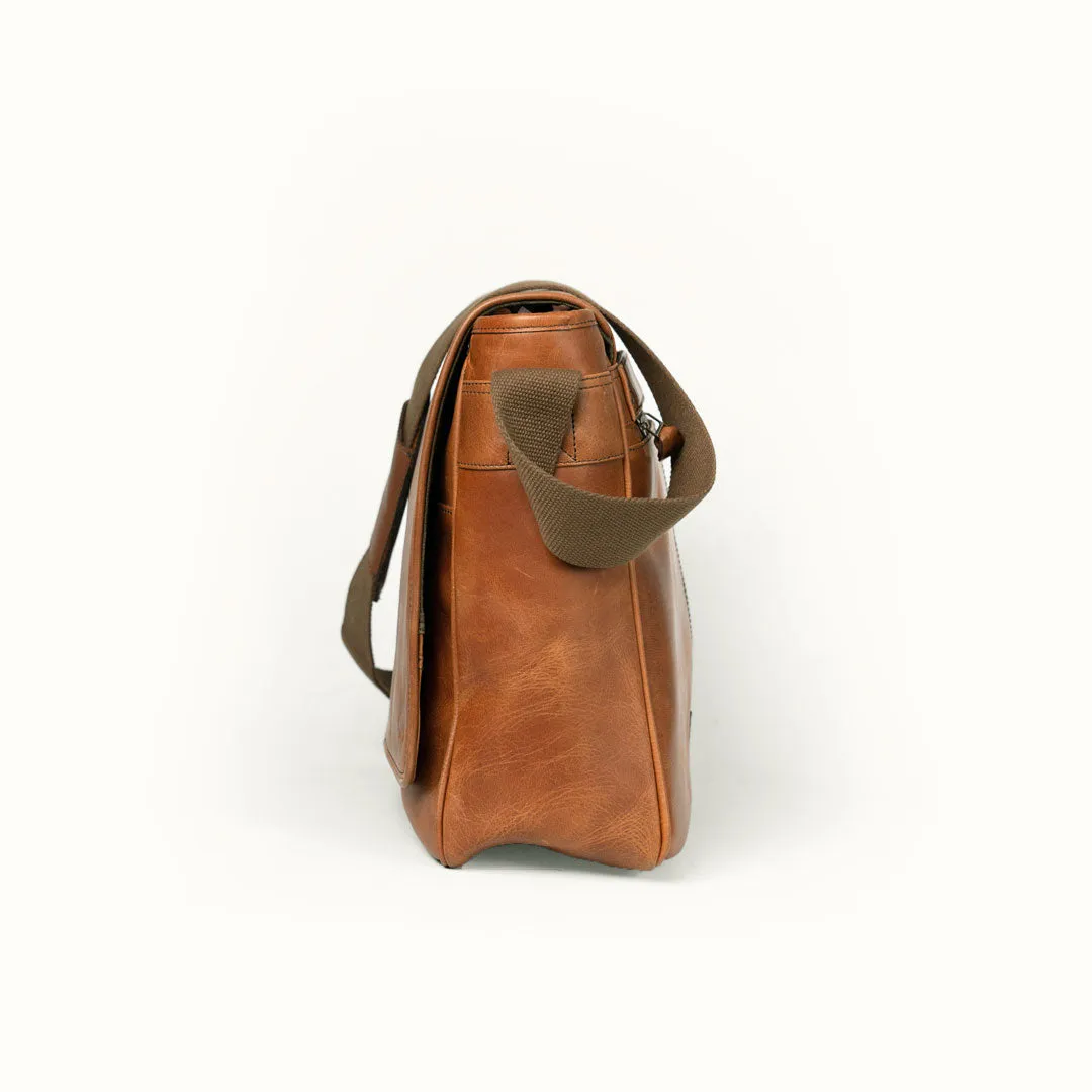 Roosevelt Buffalo Leather Satchel Messenger Bag | Amber Brown sold by Buffalo Jackson product image thumbnail 4
