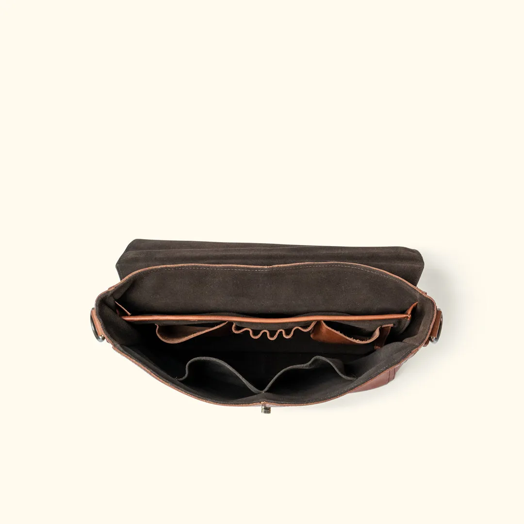 Limited Edition Roosevelt Leather Laptop Messenger Bag | Buffalo Grain sold by Buffalo Jackson product image thumbnail 4