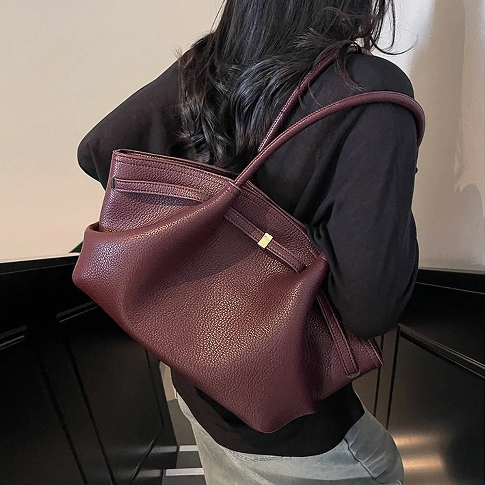 Billie Large Slouchy Shoulder Tote Handbag With Gold Detailing in Burgundy sold by XYlondon product image thumbnail 3