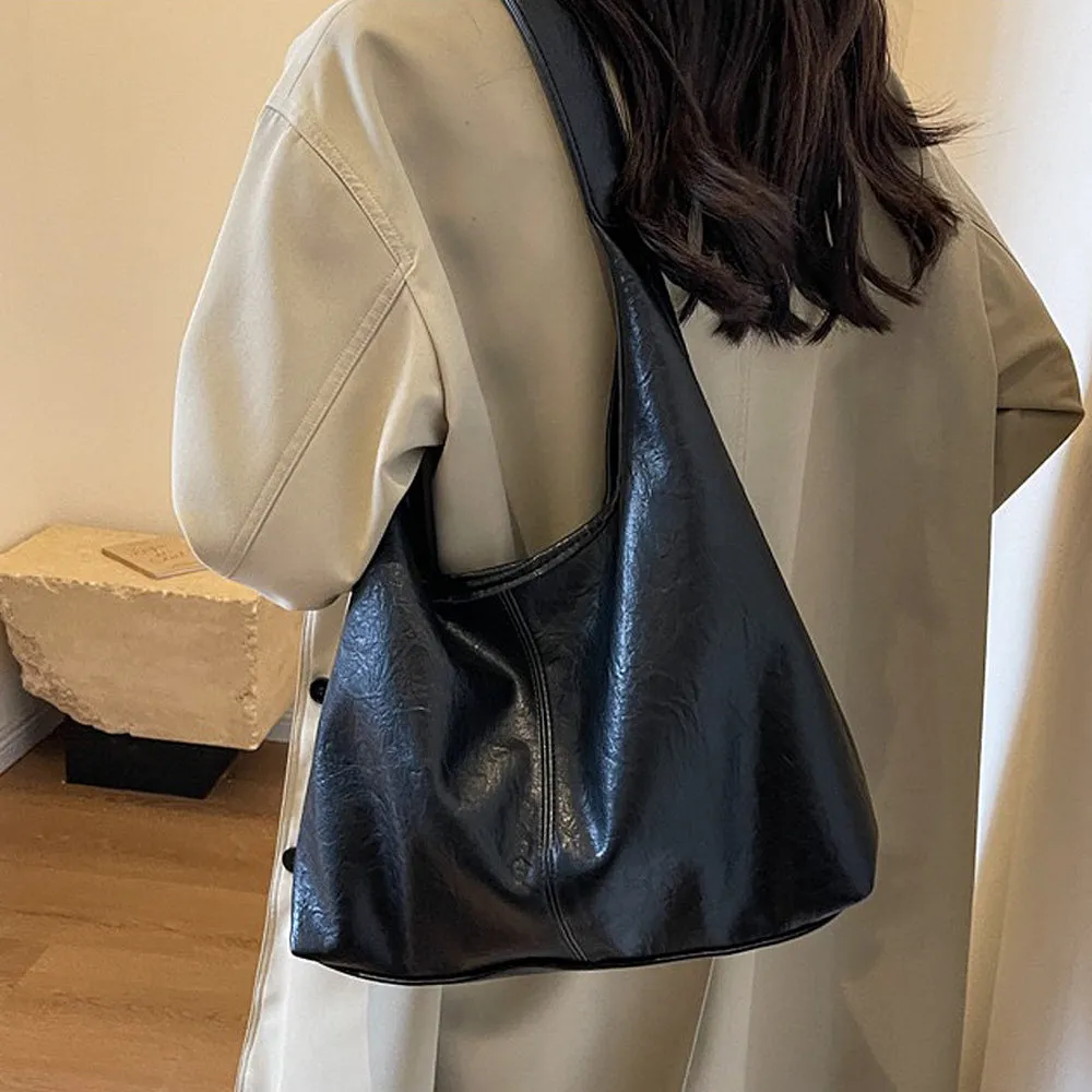 Athena Large Slouchy Shoulder Bag With Magnetic Clasp in Black sold by XYlondon product image thumbnail 3