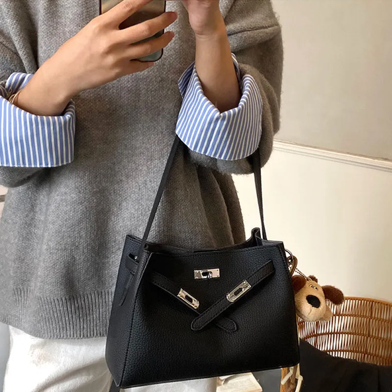 Lux Women's Belted Shoulder Tote Bag With Charm in Black made by XYlondon