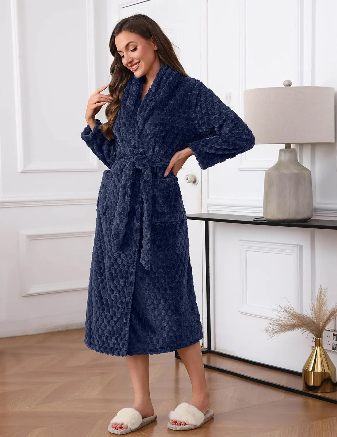 Plush Soft Bathrobe Jacquard Color Block Robes sold by Ekouaer product image thumbnail 4