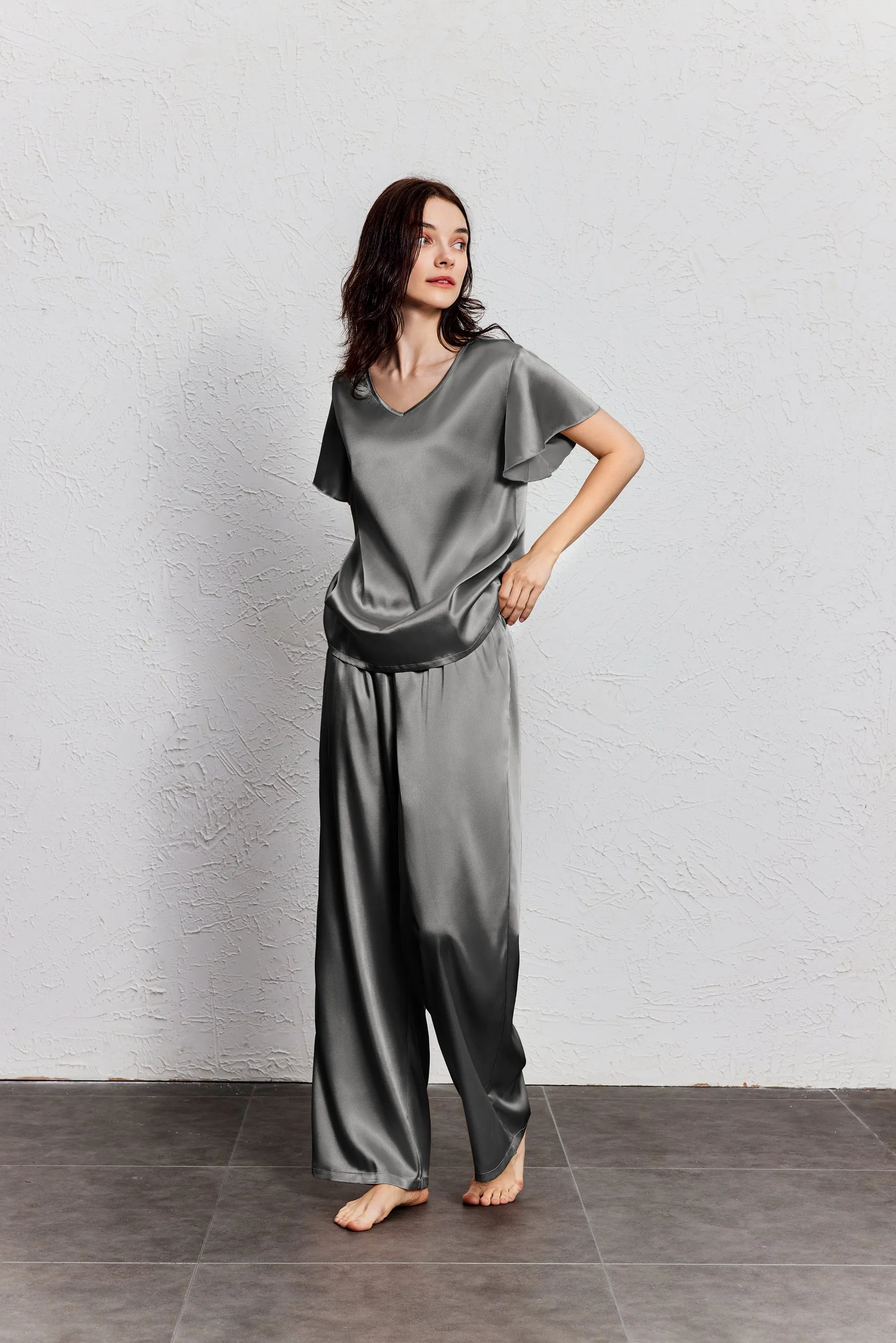 Silk Satin Ruffle Sleeve Pajama Sets (US Only) sold by Ekouaer product image thumbnail 5