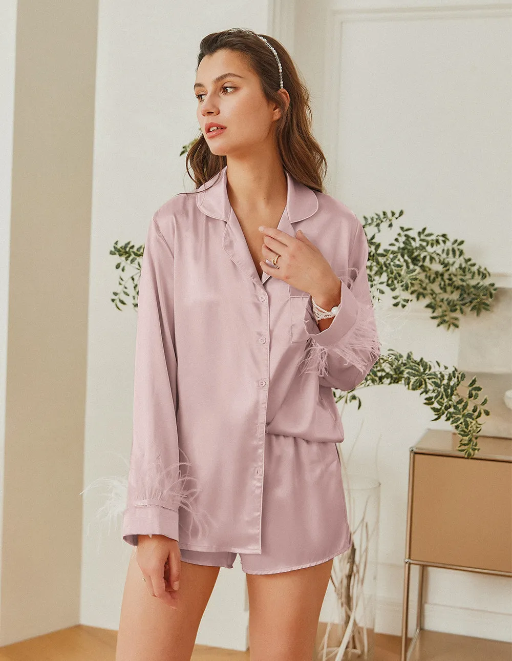 Feather Sleeve Satin Pajamas Set (US Only) sold by Ekouaer product image thumbnail 4