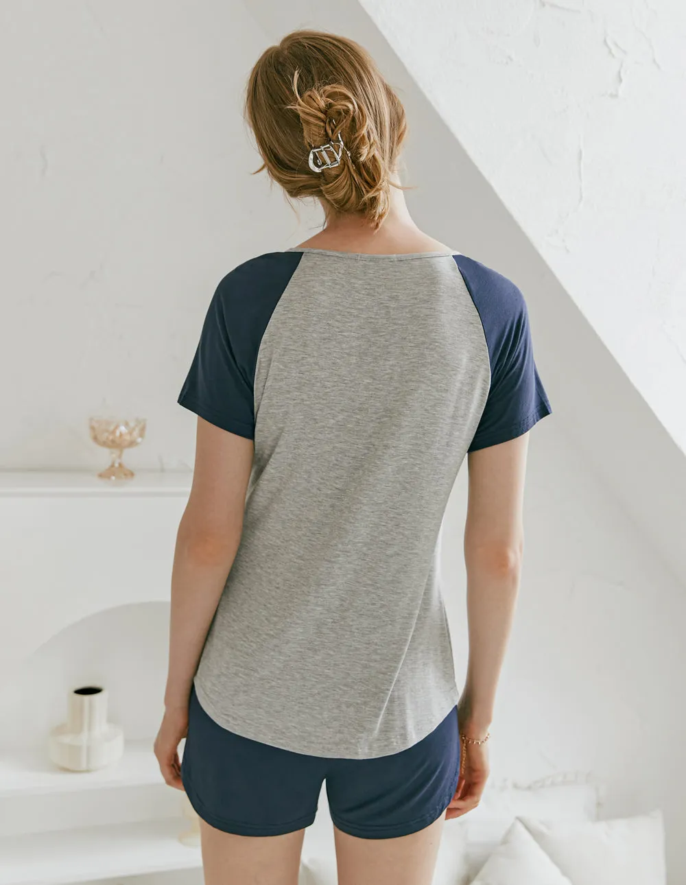 Ekouaer Contrast Color Top Shorts Loose Pajamas Set (US Only) sold by Ekouaer product image thumbnail 2