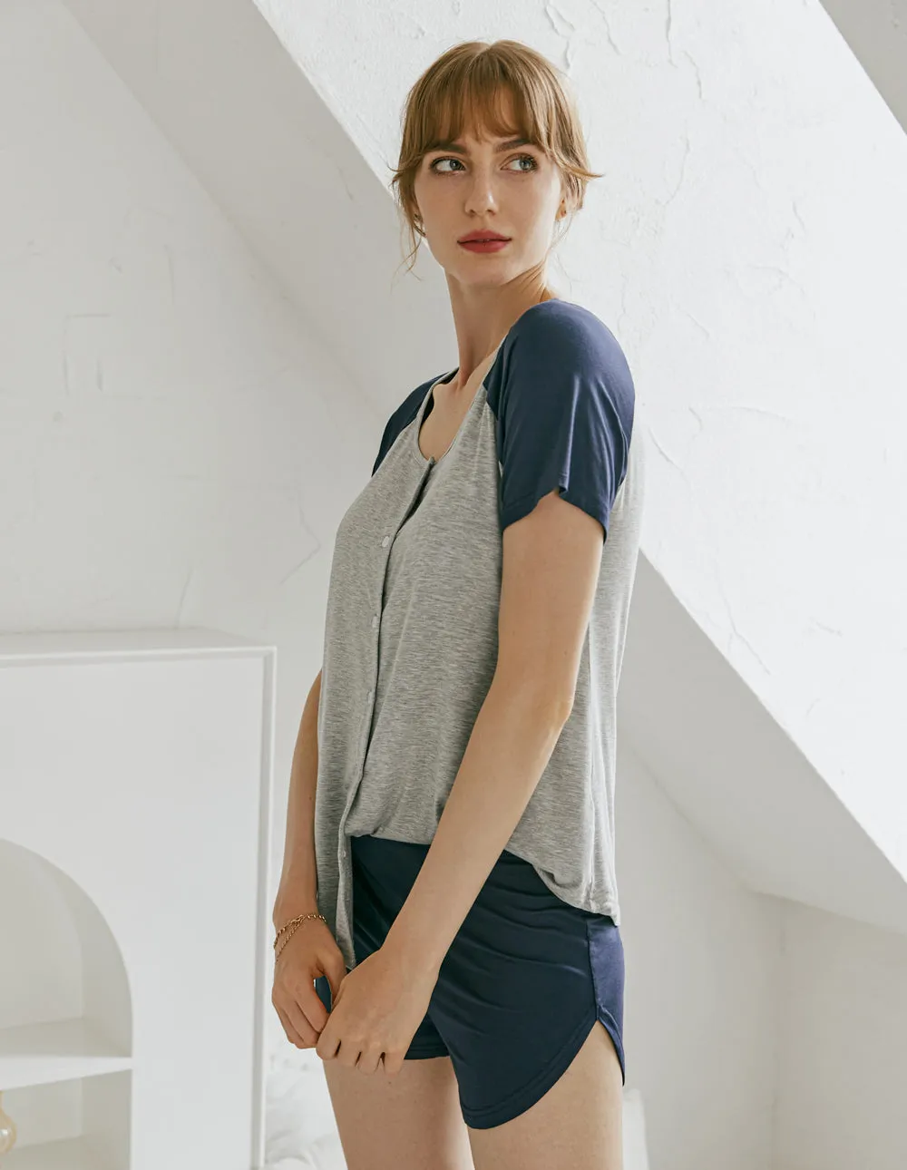 Ekouaer Contrast Color Top Shorts Loose Pajamas Set (US Only) sold by Ekouaer product image thumbnail 4