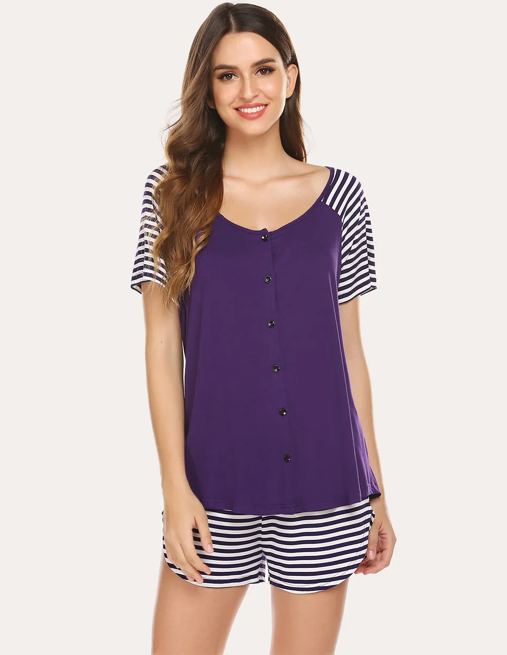 Ekouaer Contrast Color Top Shorts Loose Pajamas Set (US Only) sold by Ekouaer product image thumbnail 3