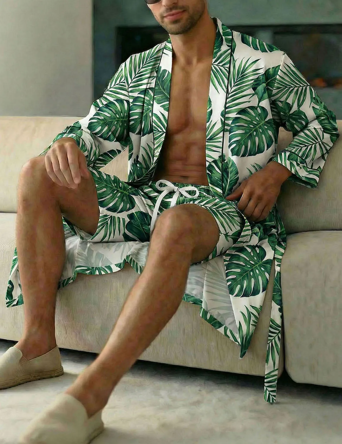Luxurious Tropical Leaf Print Robe and Shorts Set for Men sold by Ekouaer product image thumbnail 2