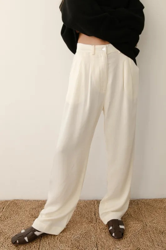 The Pleated Trouser sold by DONNI.
