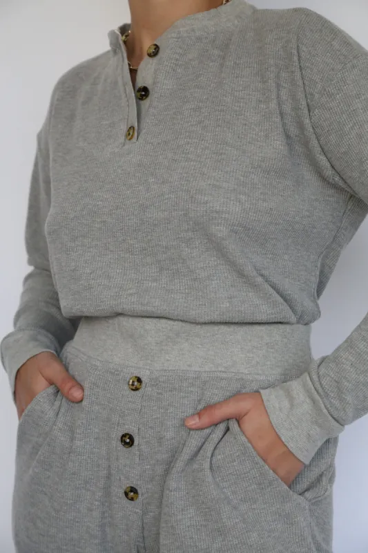 Thermal Henley sold by DONNI.