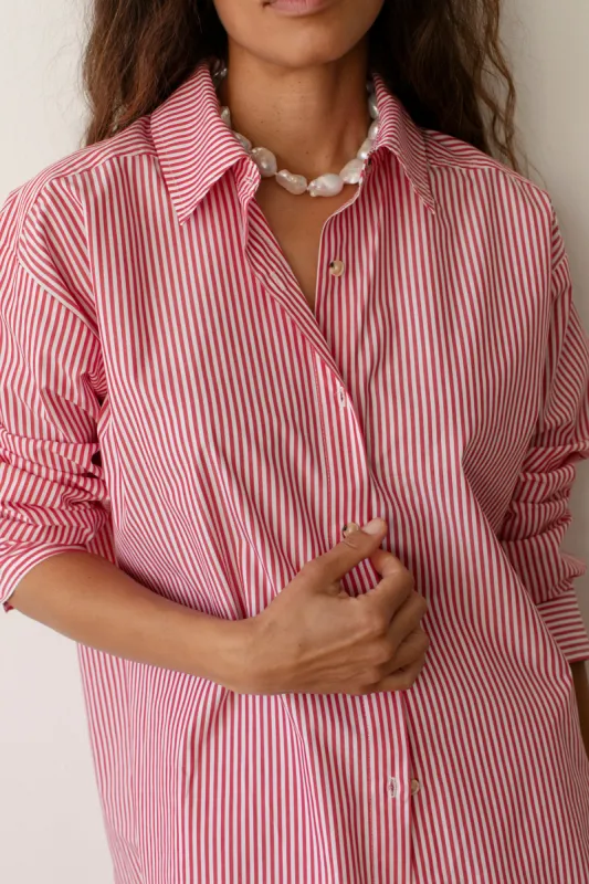 The Pop Button Down sold by DONNI.