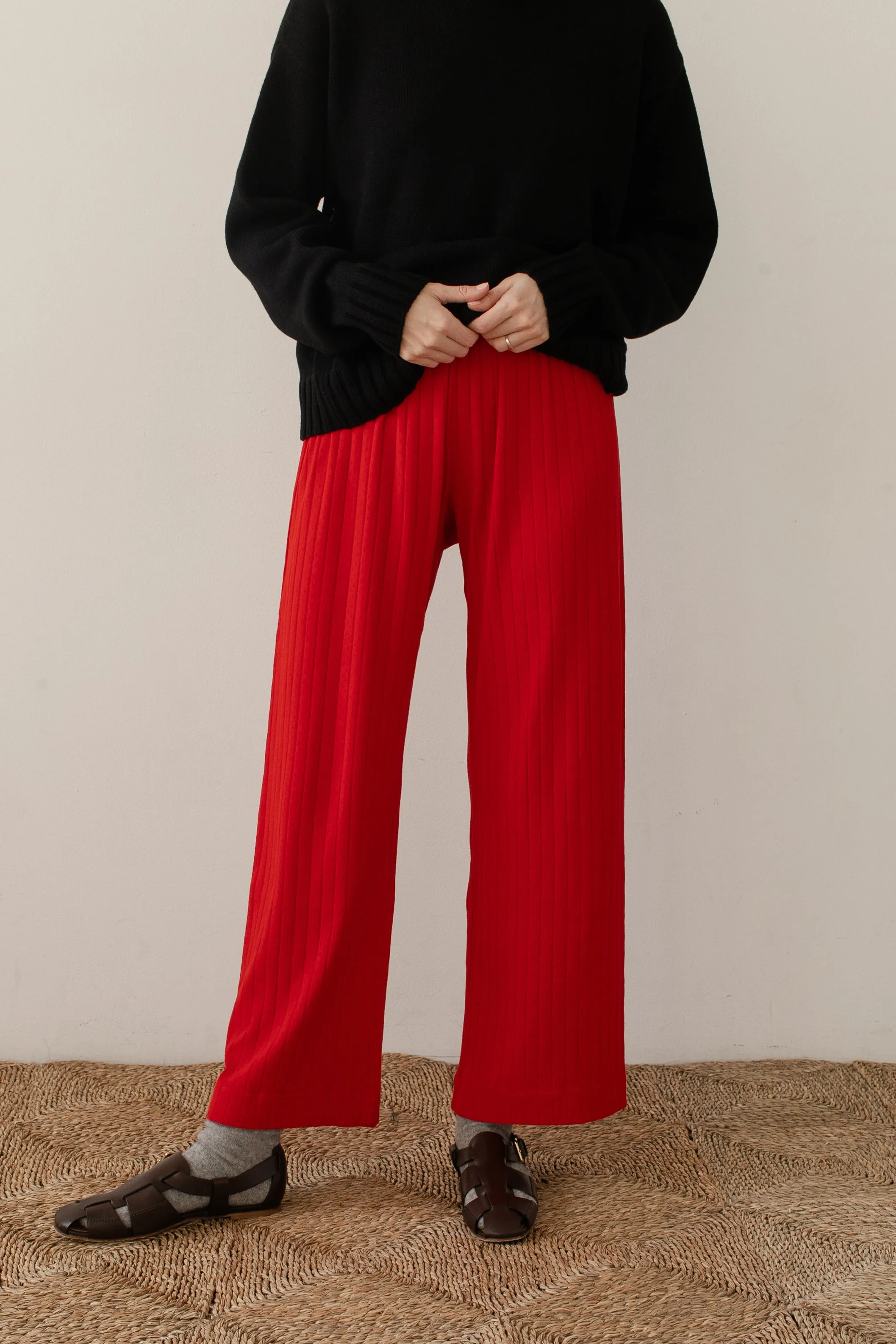 The Pointelle Simple Crop Pant sold by DONNI. product image thumbnail 3