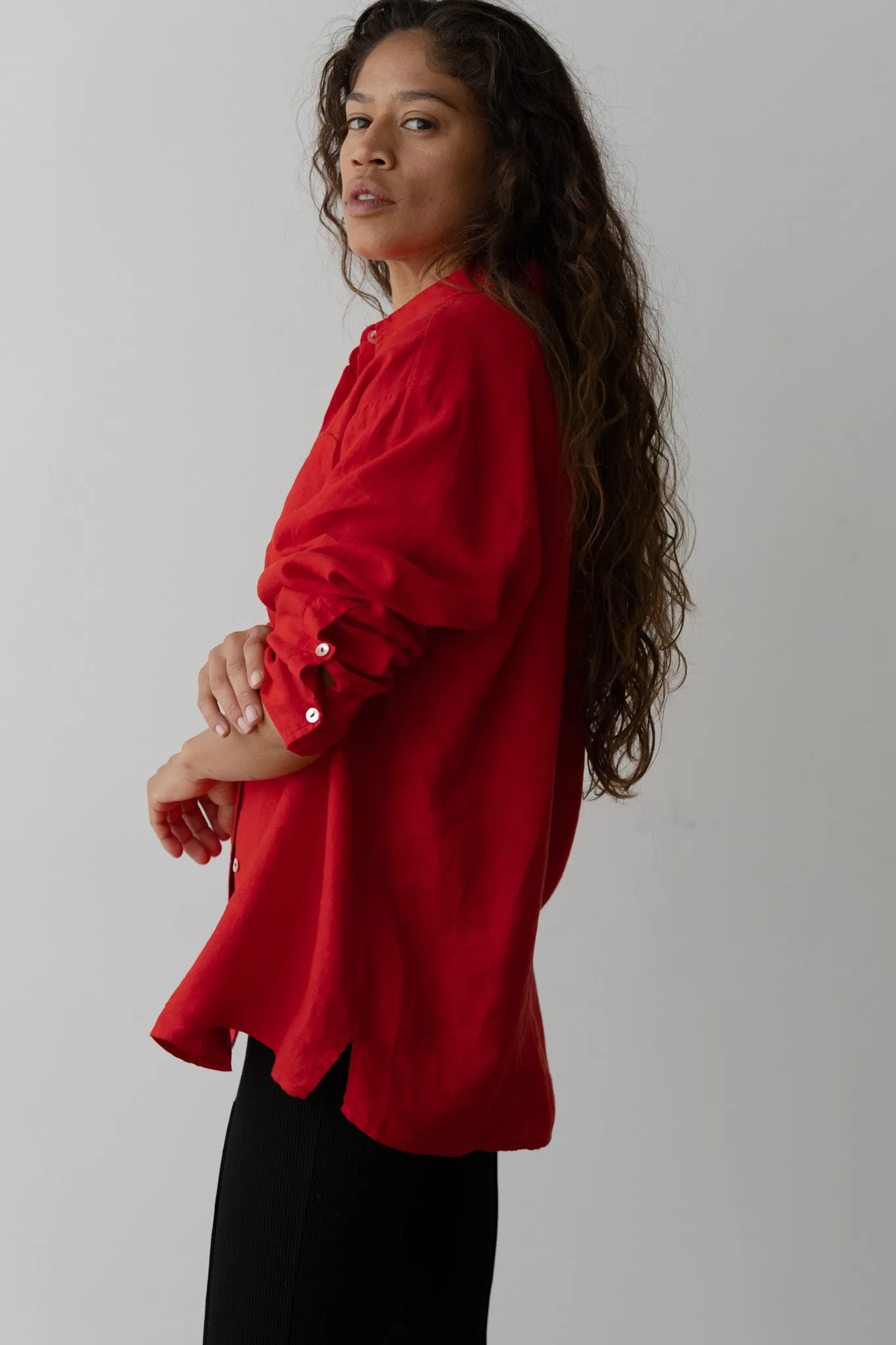 The Linen Relaxed Shirt sold by DONNI. product image thumbnail 5