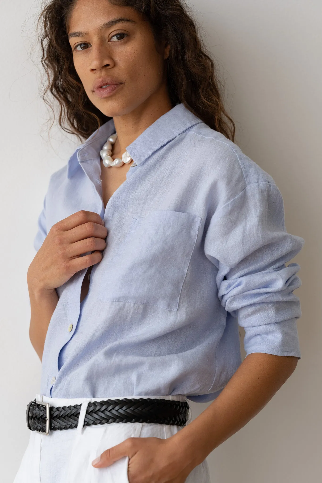 The Linen Relaxed Shirt sold by DONNI. product image thumbnail 4