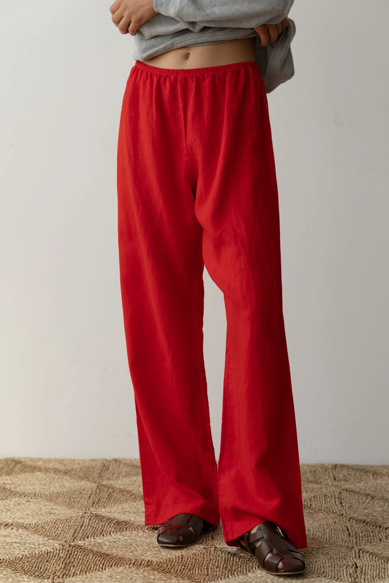 The Linen Simple Pant sold by DONNI. product image thumbnail 3