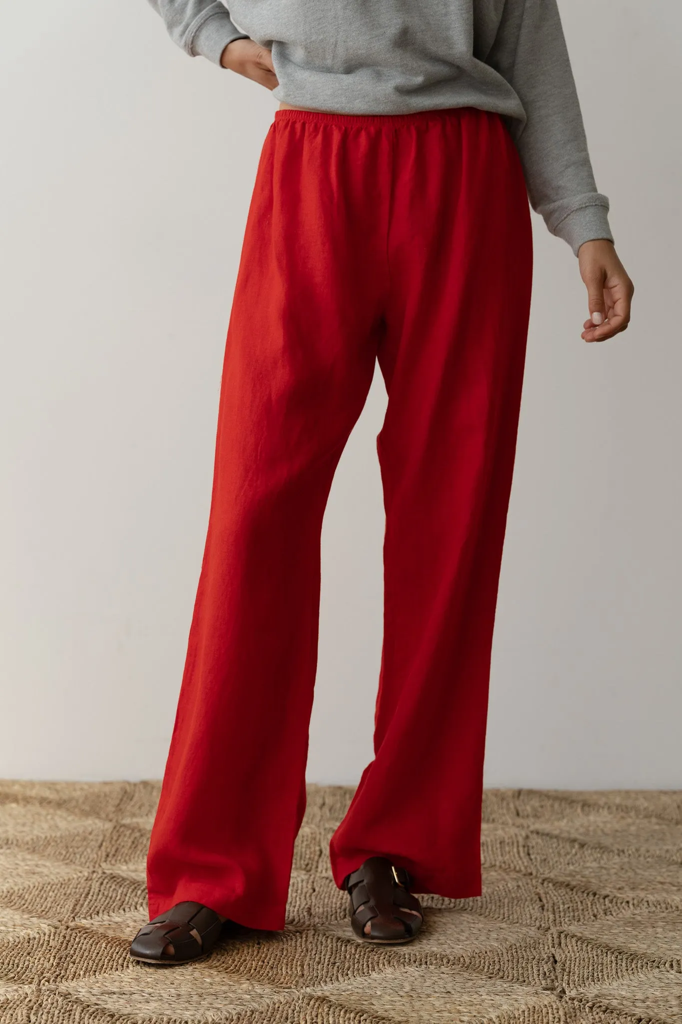 The Linen Simple Pant sold by DONNI. product image thumbnail 4