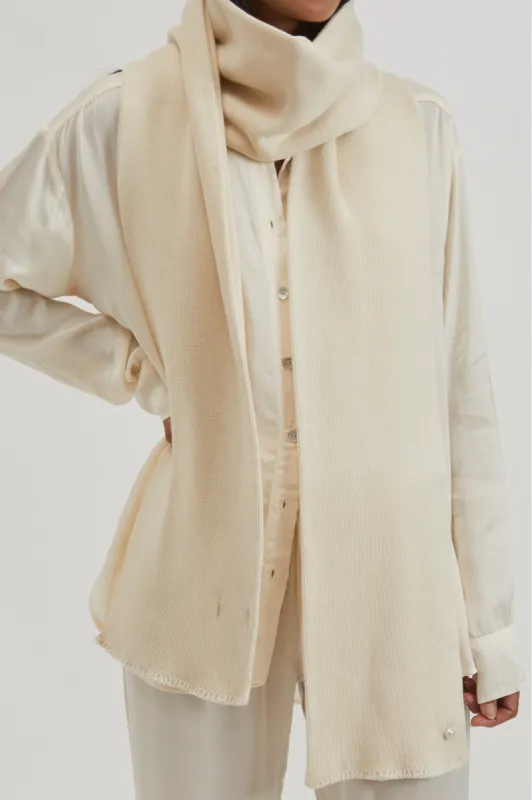 pearl scarf sold by DONNI.